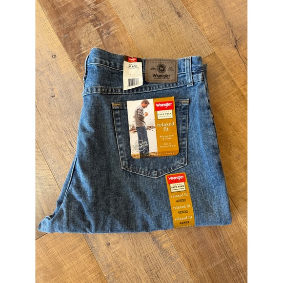 Wrangler Other - Wrangler Five Star Relaxed Fit Mens Jeans 42x32 Blue Denim 97601VT New With Tags